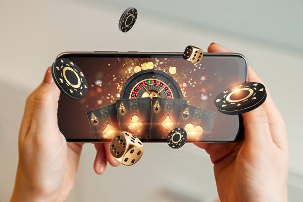 Mobile phone displaying kodomo99 Sakong interface with dealer video and betting controls